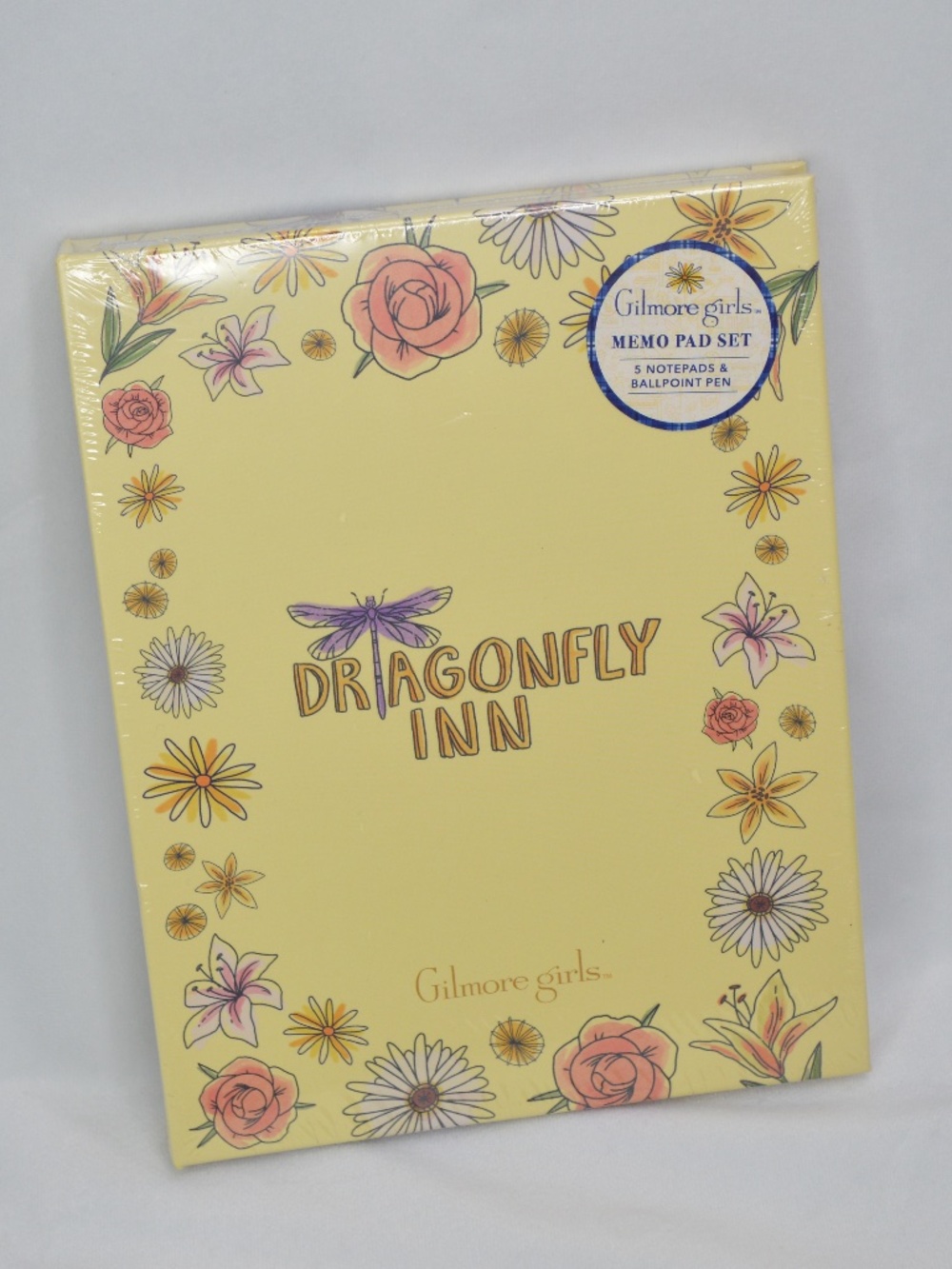 Gilmore Girls Dragonfly Inn Memo Pad Set by Insight Editions Stationary